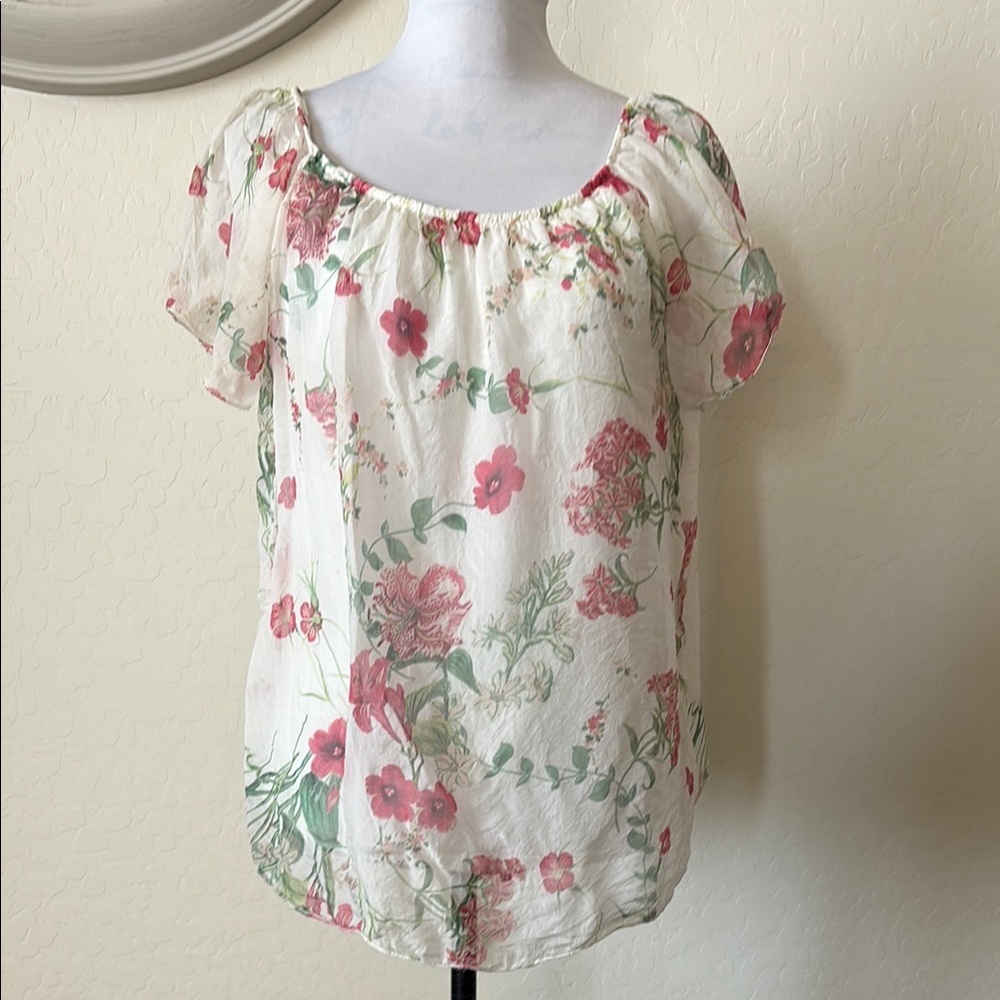 Luisa Ricci Ruffled Short Sleeve Blouse with Floral Print. M. Made in Italy.